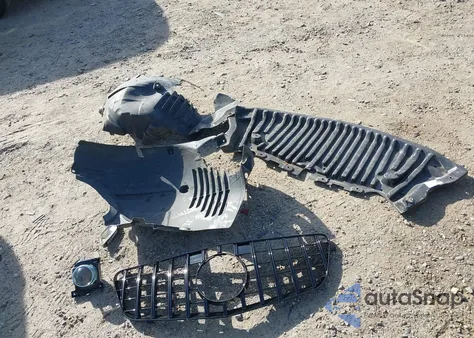 2010 Mercedes-Benz E 350 4Matic from USA, damaged, VIN WDDHF8HB4AA118088